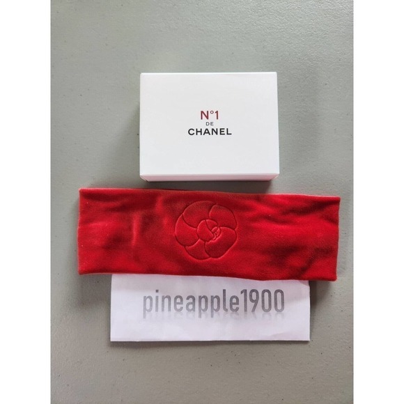 NIB Chanel No 1 Soft Camellia Logo Hair Band Headband Red Bath Spa Makeup